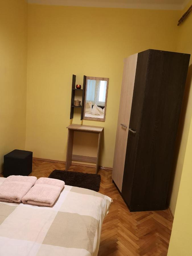 Veva Apartman - Eger Magánszálláshely Exterior foto